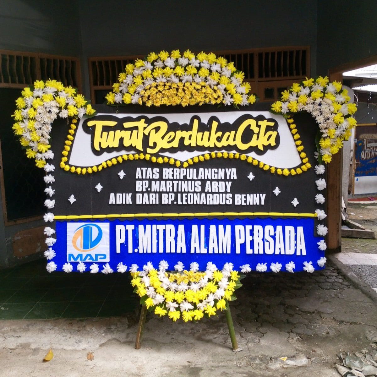 Bunga Papan Duka Cita MDC 13-min