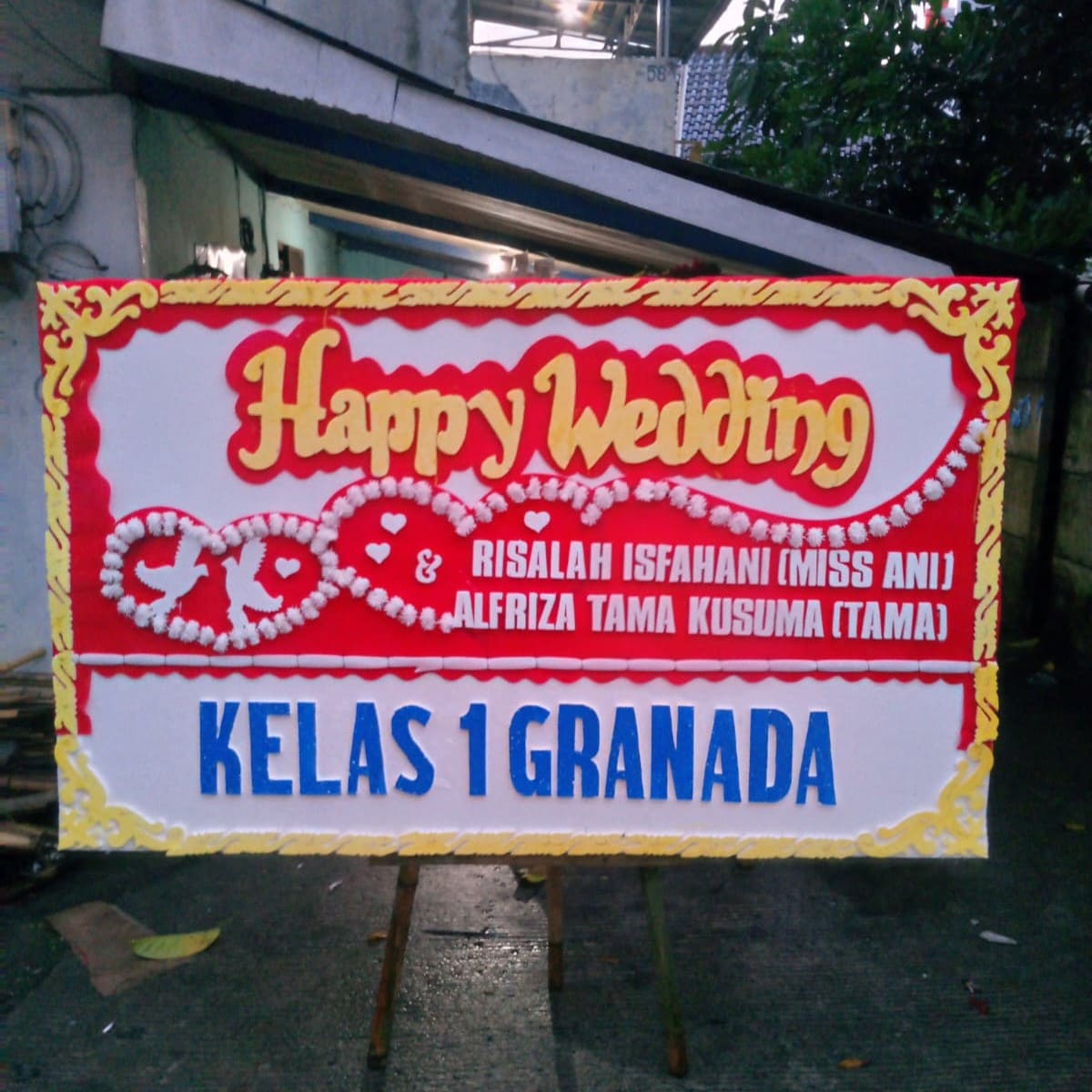 Bunga Papan Ucapan Selamat MBS 01